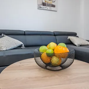apartments-maella.hotelinzadar.com/